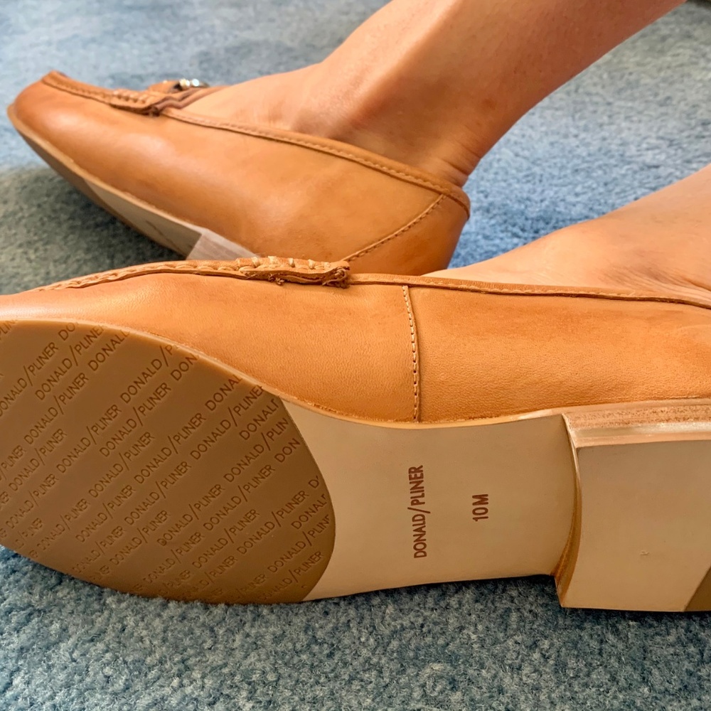 Donald Pliner Suzy Loafer Tan Leather Shoes NWOT